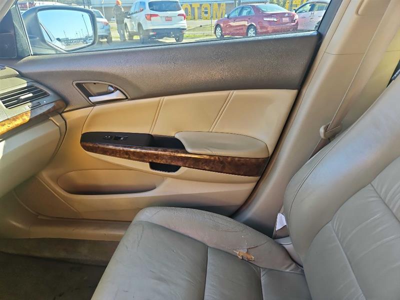 Honda Accord EX-L V-6 Sedan AT 2009