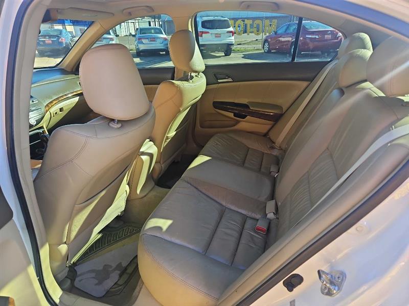 Honda Accord EX-L V-6 Sedan AT 2009