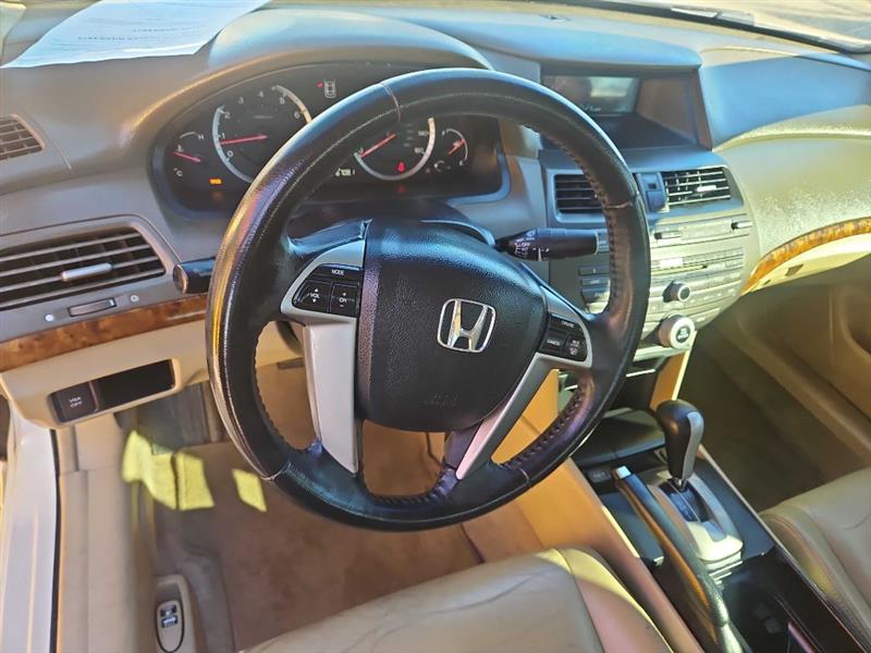 Honda Accord EX-L V-6 Sedan AT 2009