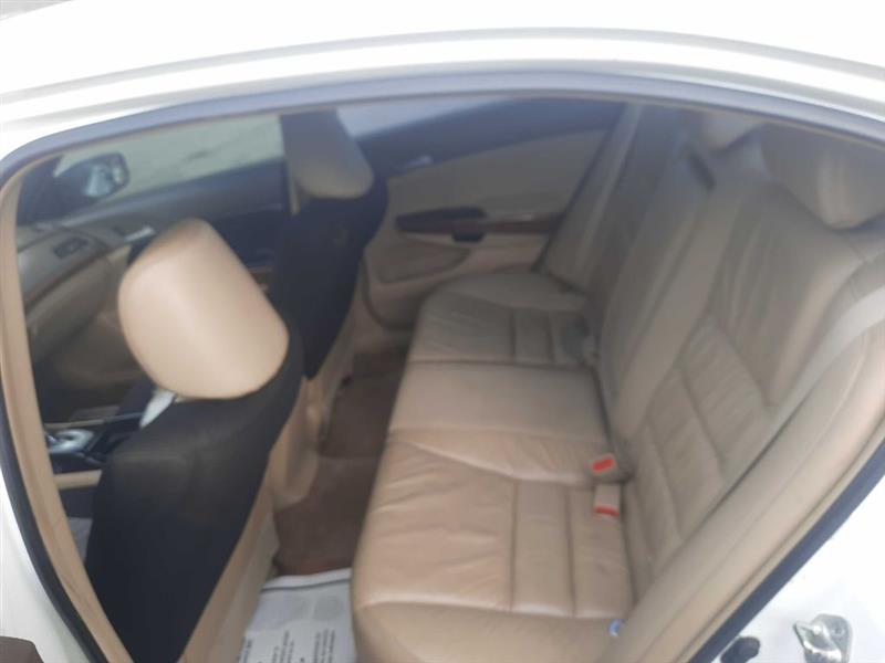 Honda Accord EX-L V-6 Sedan AT 2009