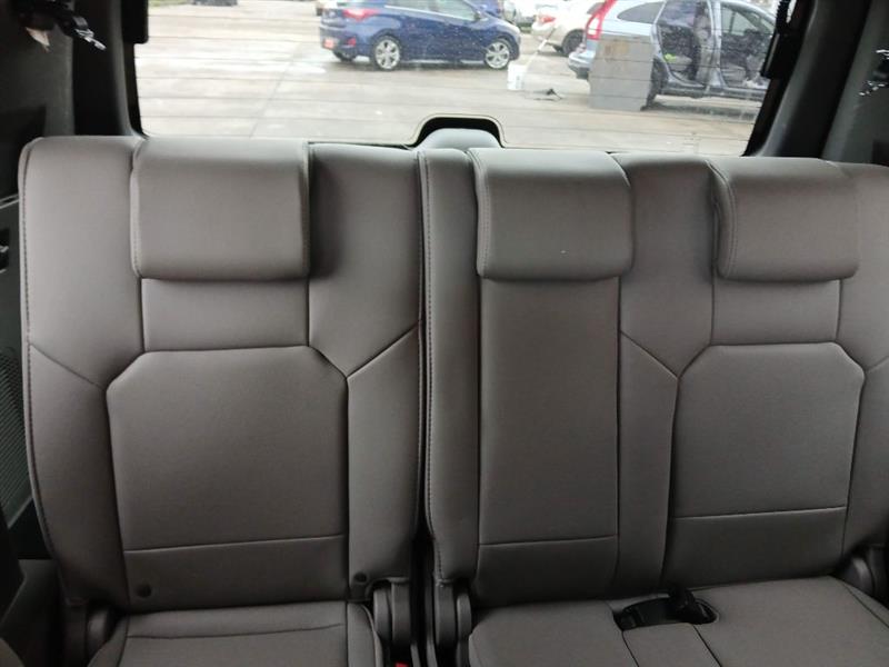 Honda Pilot EX-L 2WD 5-Spd AT with DVD 2010