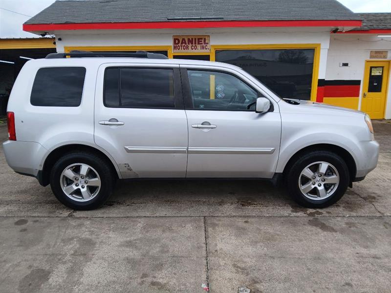 Honda Pilot EX-L 2WD 5-Spd AT with DVD 2010