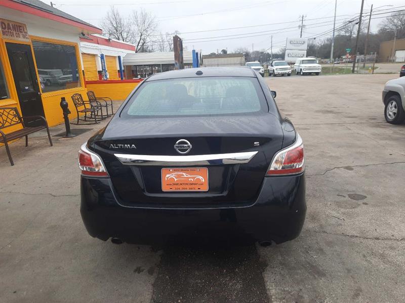Nissan Altima 2.5 2015
