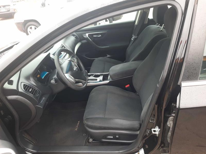 Nissan Altima 2.5 2015