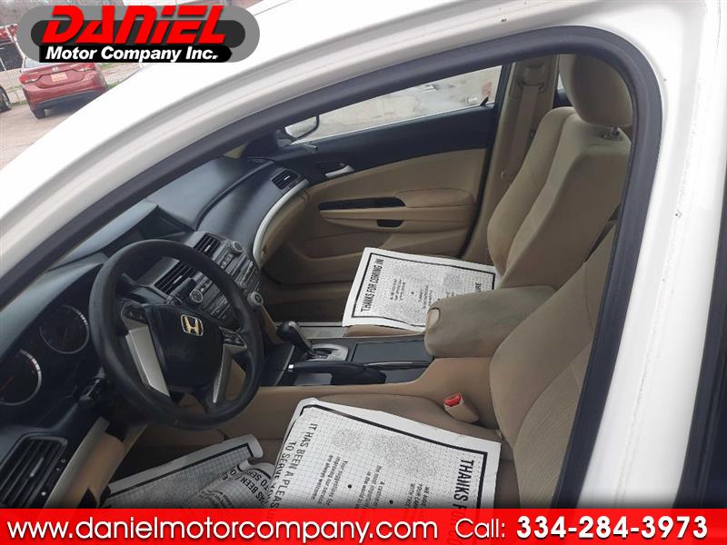 Honda Accord LX sedan AT 2012