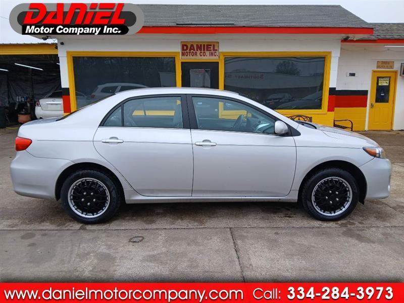 2013 Toyota Corolla S 5-Speed MT
