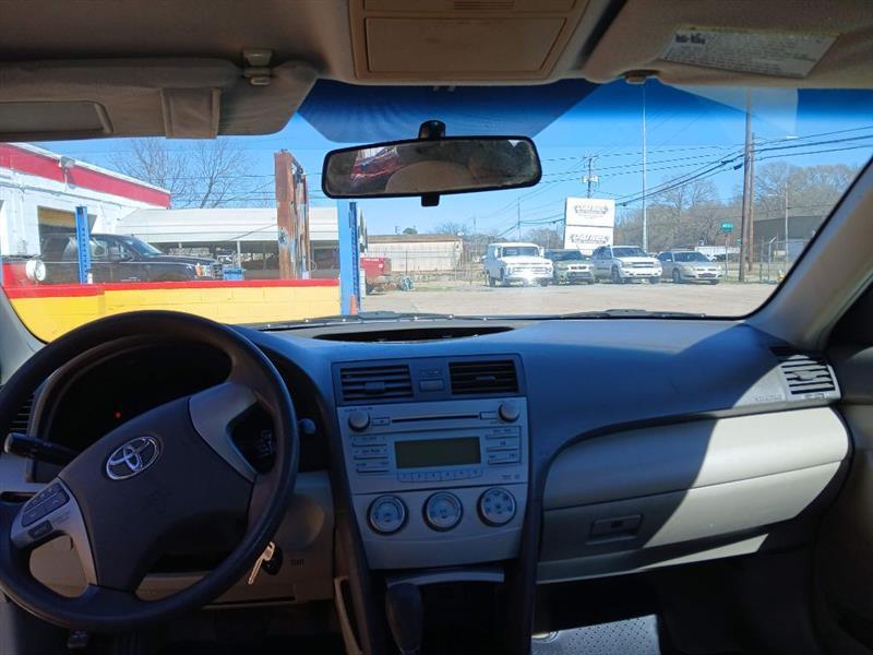 Toyota Camry SE 5-Spd AT 2009