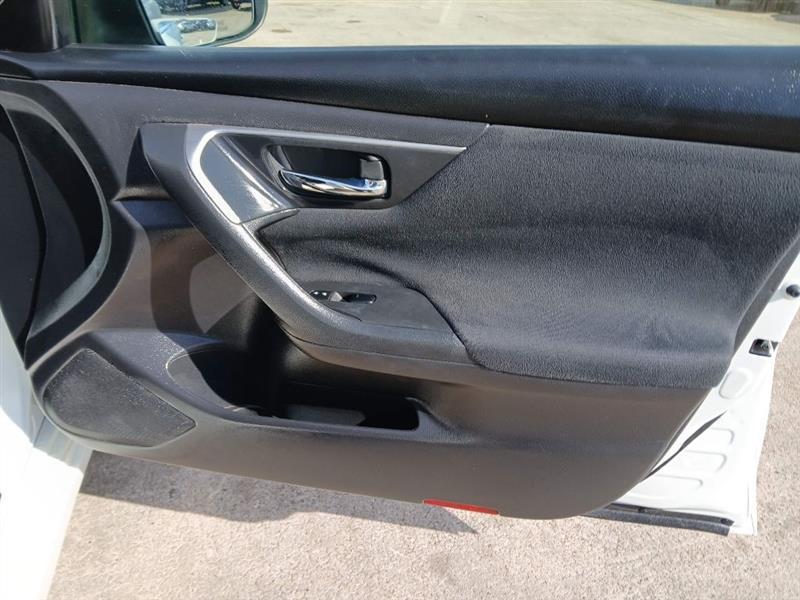 Nissan Altima 2.5 2015