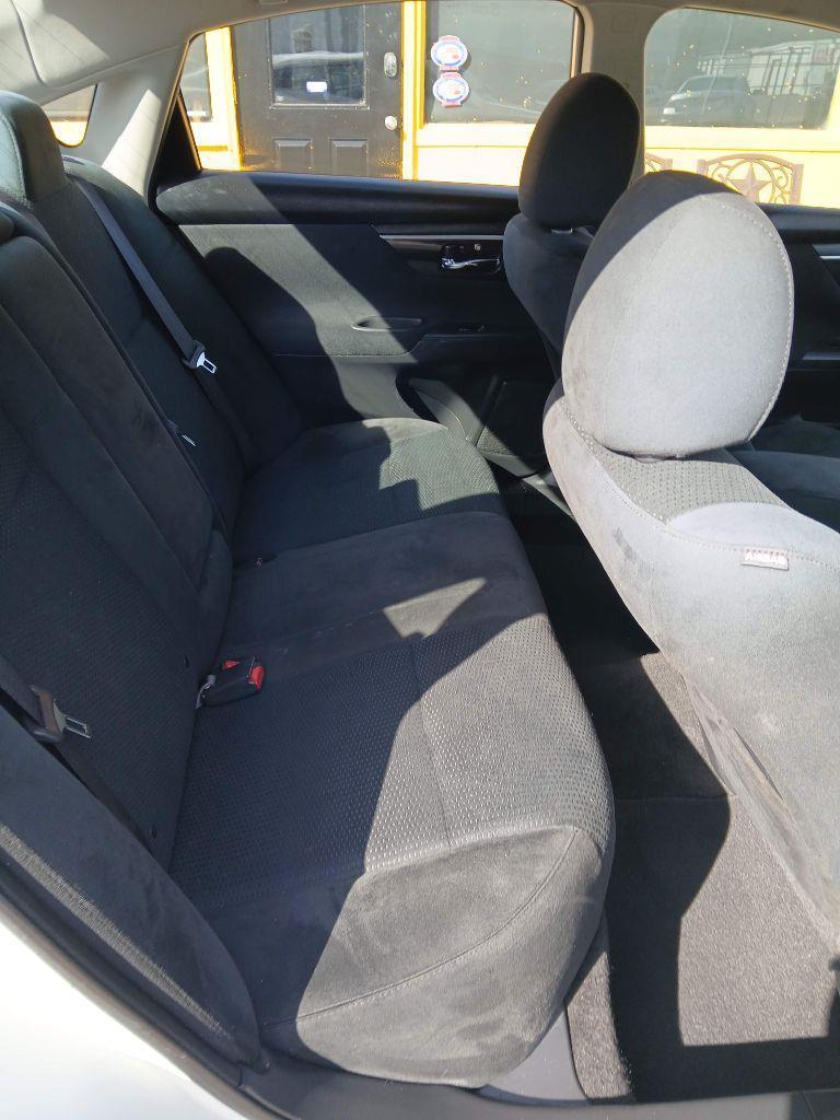 Nissan Altima 2.5 2015