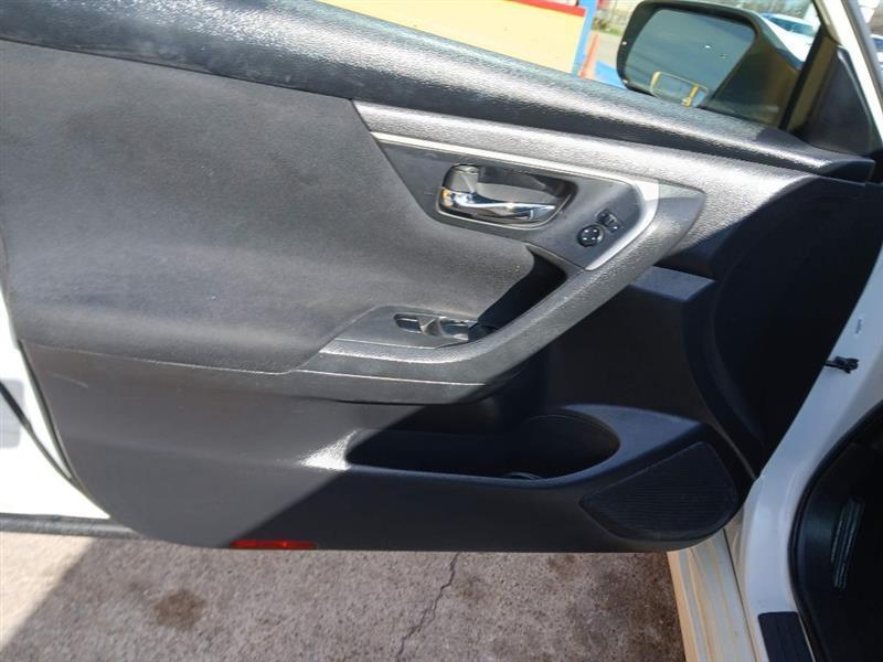 Nissan Altima 2.5 2015