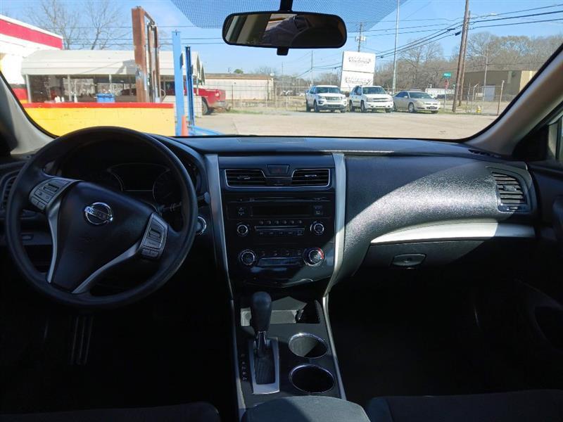 Nissan Altima 2.5 2015