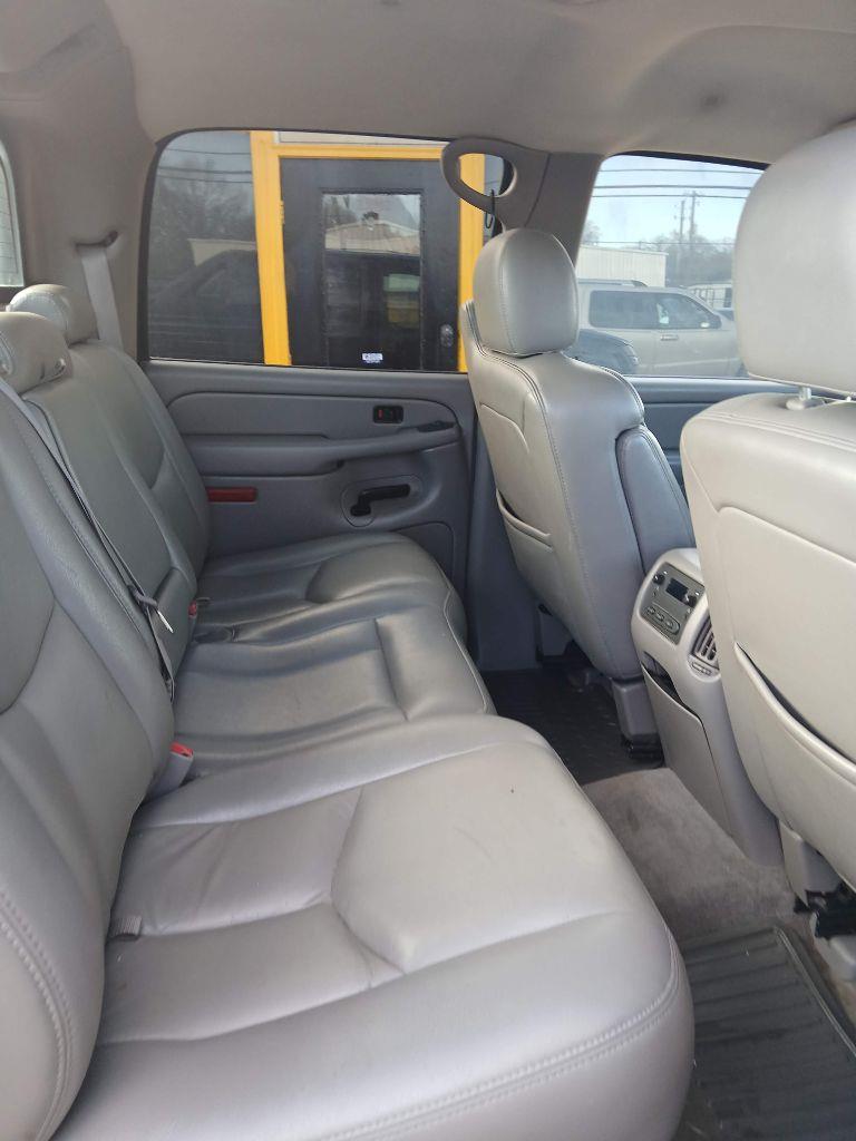 Chevrolet Avalanche 1500 2WD 2005