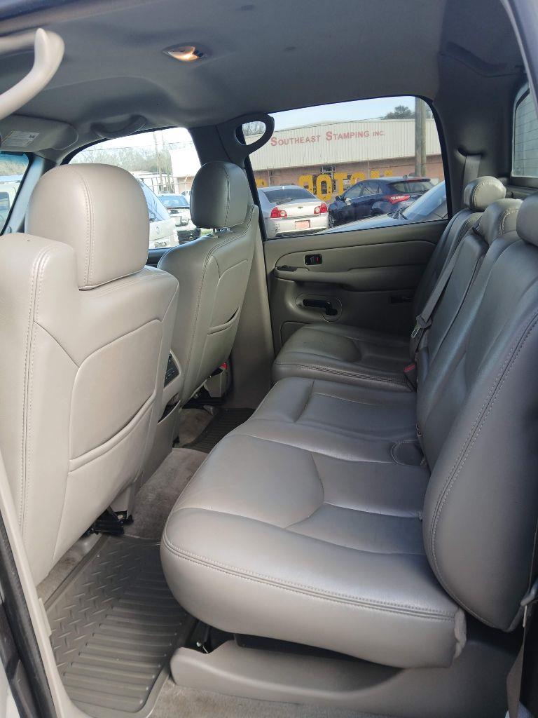 Chevrolet Avalanche 1500 2WD 2005