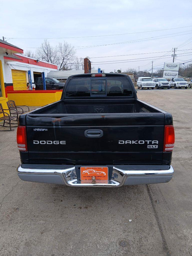 Dodge Dakota SLT Club Cab 2WD 2004