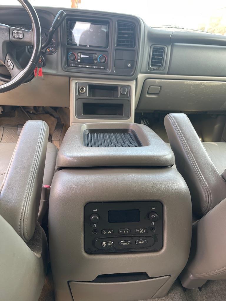GMC Yukon SL 2WD 2006
