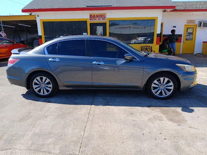 Honda Accord EX-L V6 Sedan AT 2012