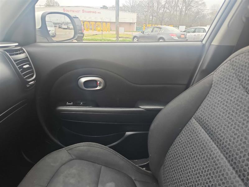 Kia Soul + 2016