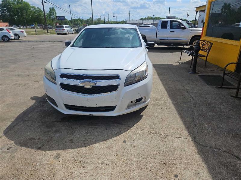 Chevrolet Malibu LS 2013