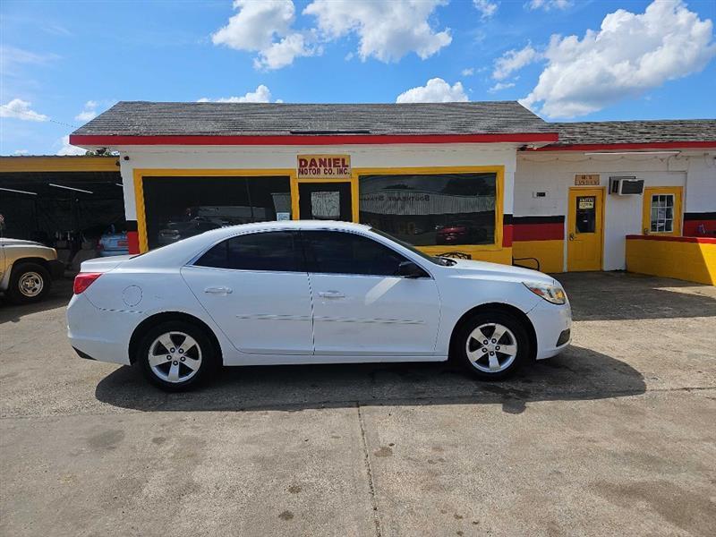 Chevrolet Malibu LS 2013