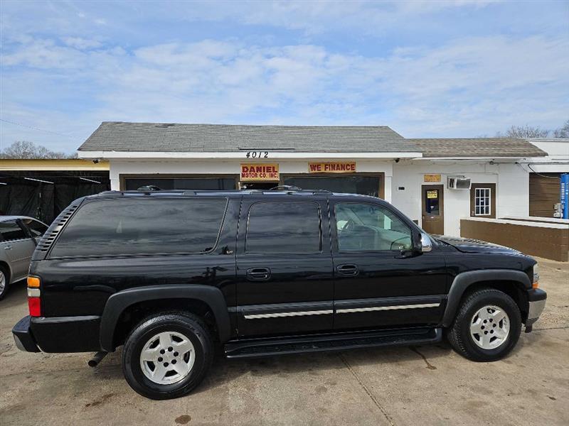 Chevrolet Suburban 1500 2WD 2006