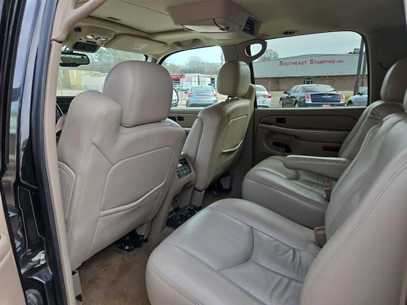 Chevrolet Suburban 1500 2WD 2006