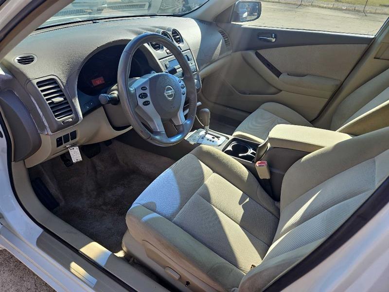 Nissan Altima 2.5 2009