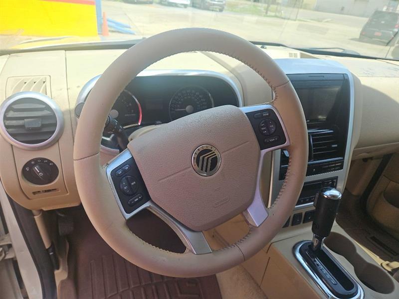 Mercury Mountaineer Premier 4.6L 2WD 2006