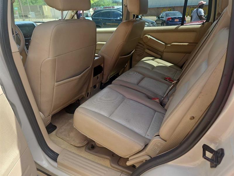 Mercury Mountaineer Premier 4.6L 2WD 2006