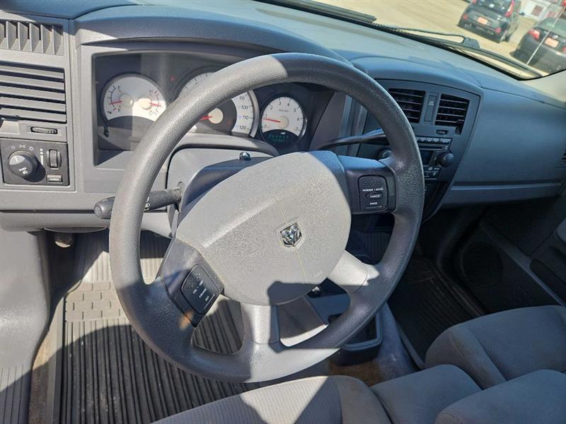 Dodge Dakota ST Club Cab 2WD 2006