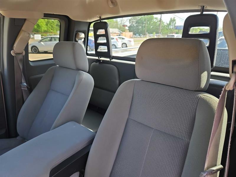 Dodge Dakota ST Club Cab 2WD 2006