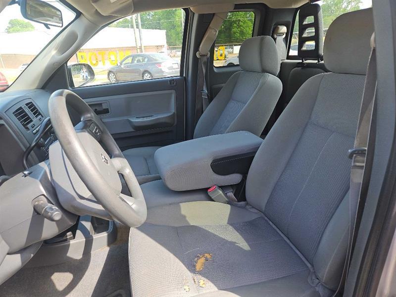 Dodge Dakota ST Club Cab 2WD 2006