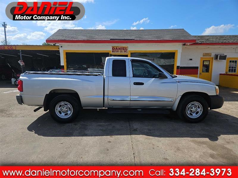 2006 Dodge Dakota ST Club Cab 2WD