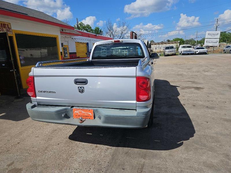 Dodge Dakota ST Club Cab 2WD 2006