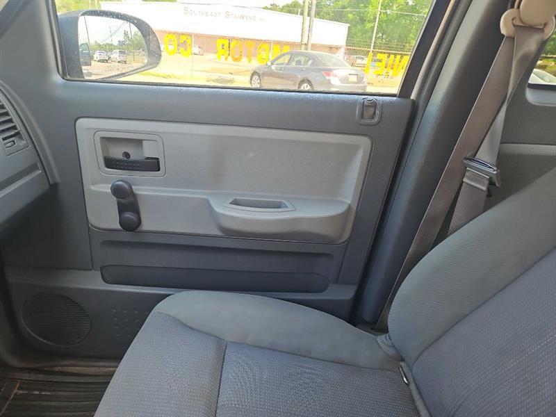 Dodge Dakota ST Club Cab 2WD 2006