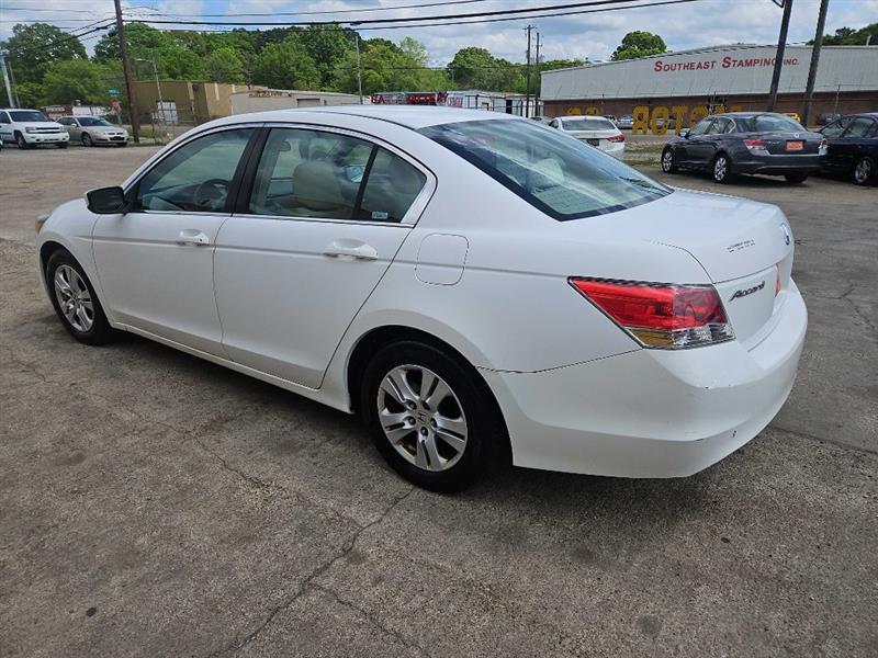 Honda Accord LX-P Sedan AT 2009