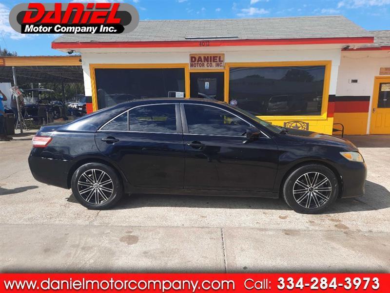 2011 Toyota Camry Base 6-Spd AT
