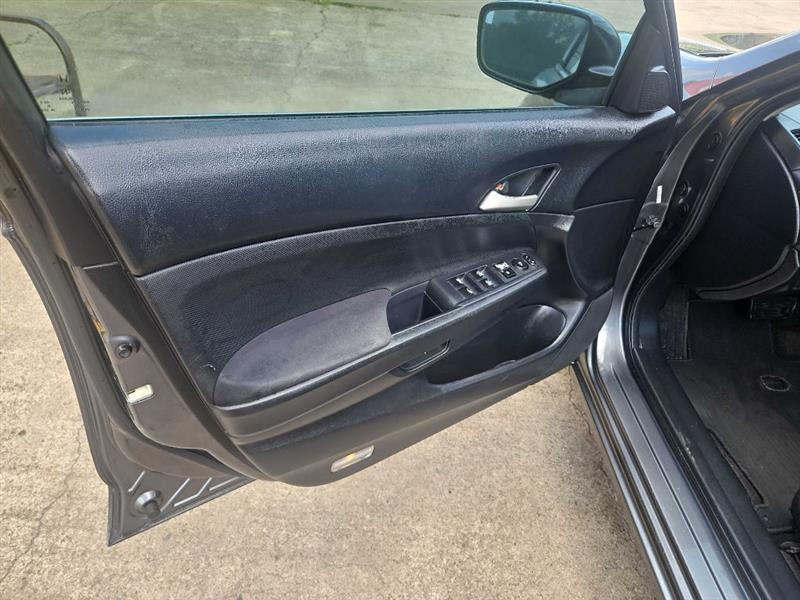 Honda Accord LX-P Sedan AT 2010