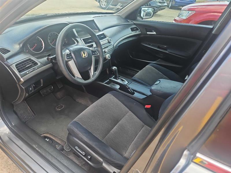 Honda Accord LX-P Sedan AT 2010