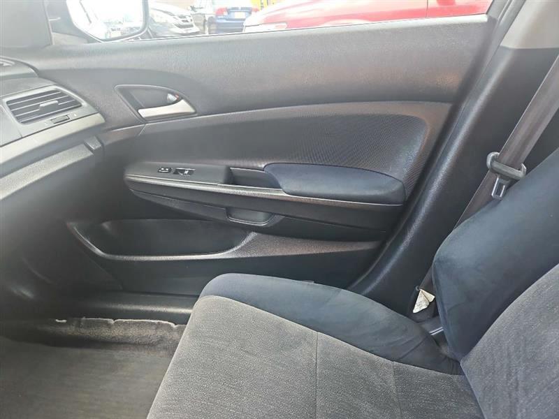 Honda Accord LX-P Sedan AT 2010