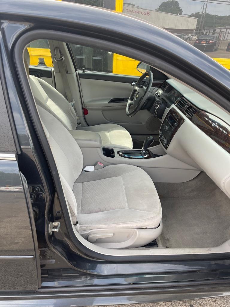 Chevrolet Impala LT (Fleet) 2012