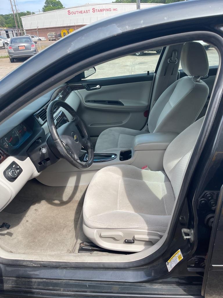 Chevrolet Impala LT (Fleet) 2012