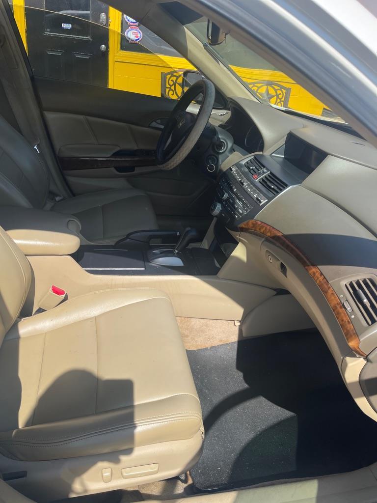 Honda Accord EX-L V-6 Sedan AT 2008