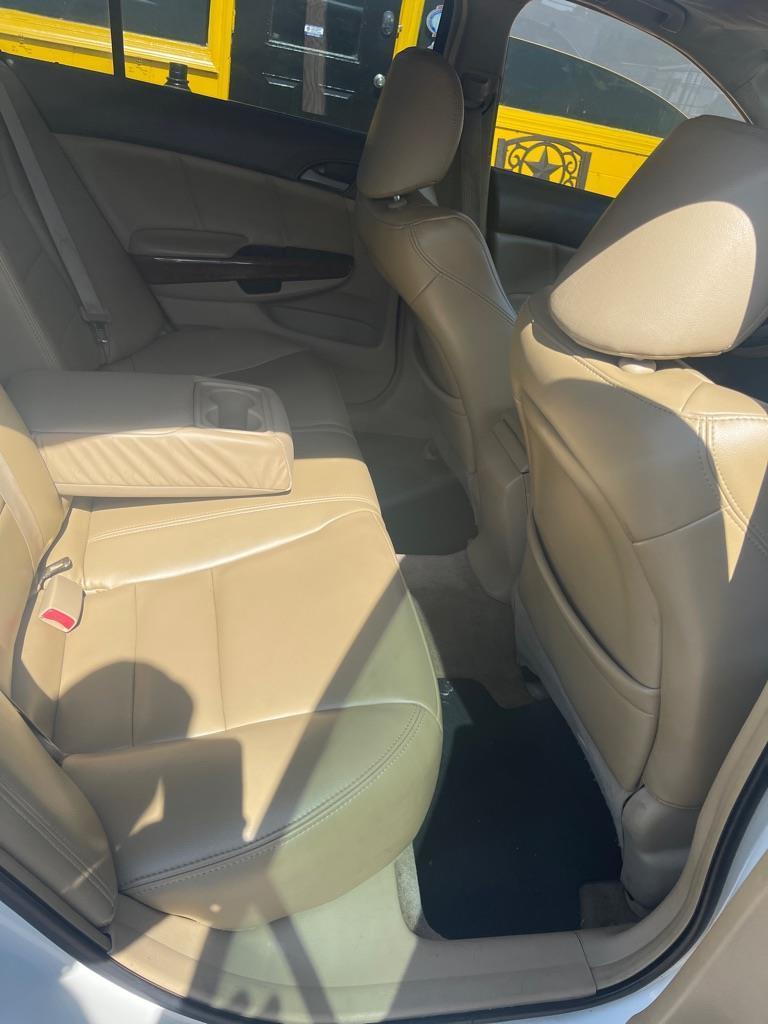 Honda Accord EX-L V-6 Sedan AT 2008