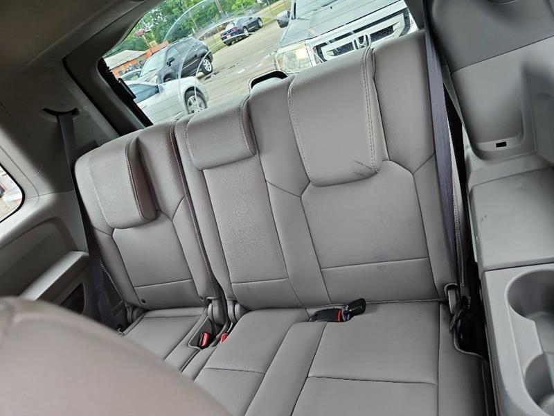 Honda Pilot EX-L 2WD 5-Spd AT 2012