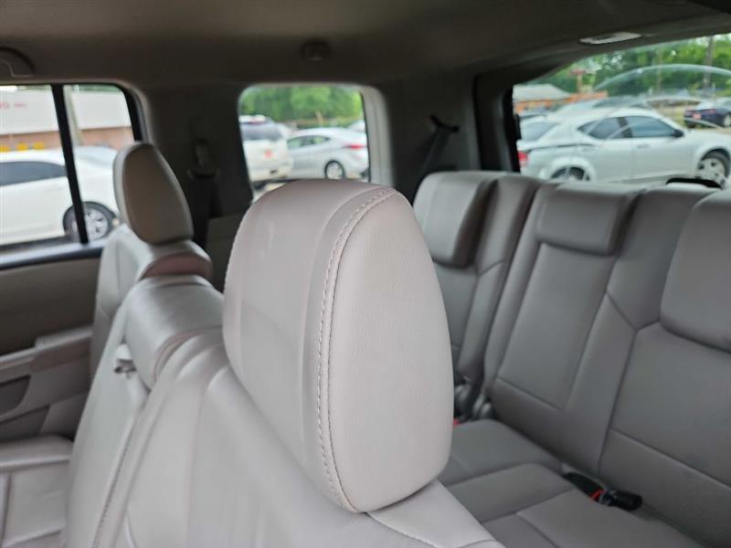 Honda Pilot EX-L 2WD 5-Spd AT 2012