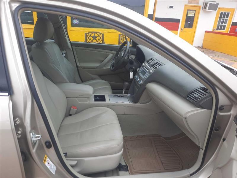 Toyota Camry XLE 2007