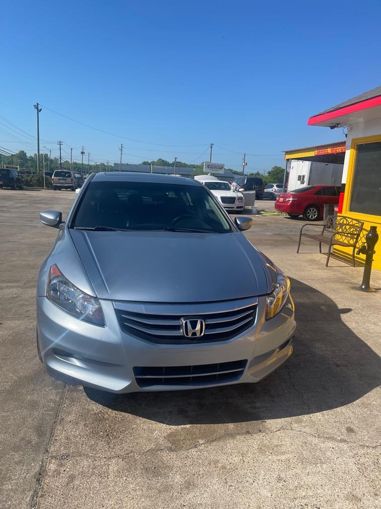 Honda Accord EX-L V6 Sedan AT 2012