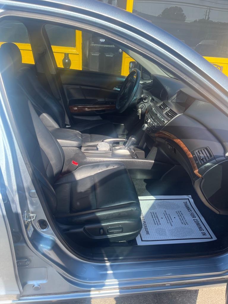 Honda Accord EX-L V6 Sedan AT 2012