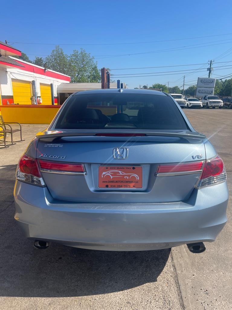 Honda Accord EX-L V6 Sedan AT 2012