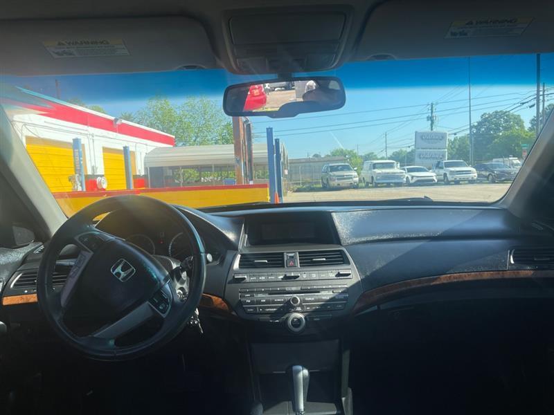 Honda Accord EX-L V6 Sedan AT 2012